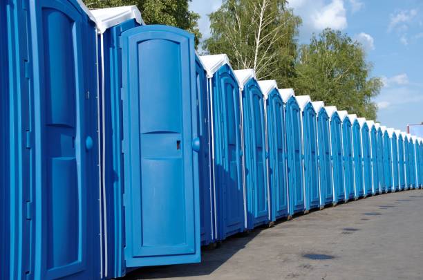 Best Portable restroom trailer rental  in Warsaw, NC